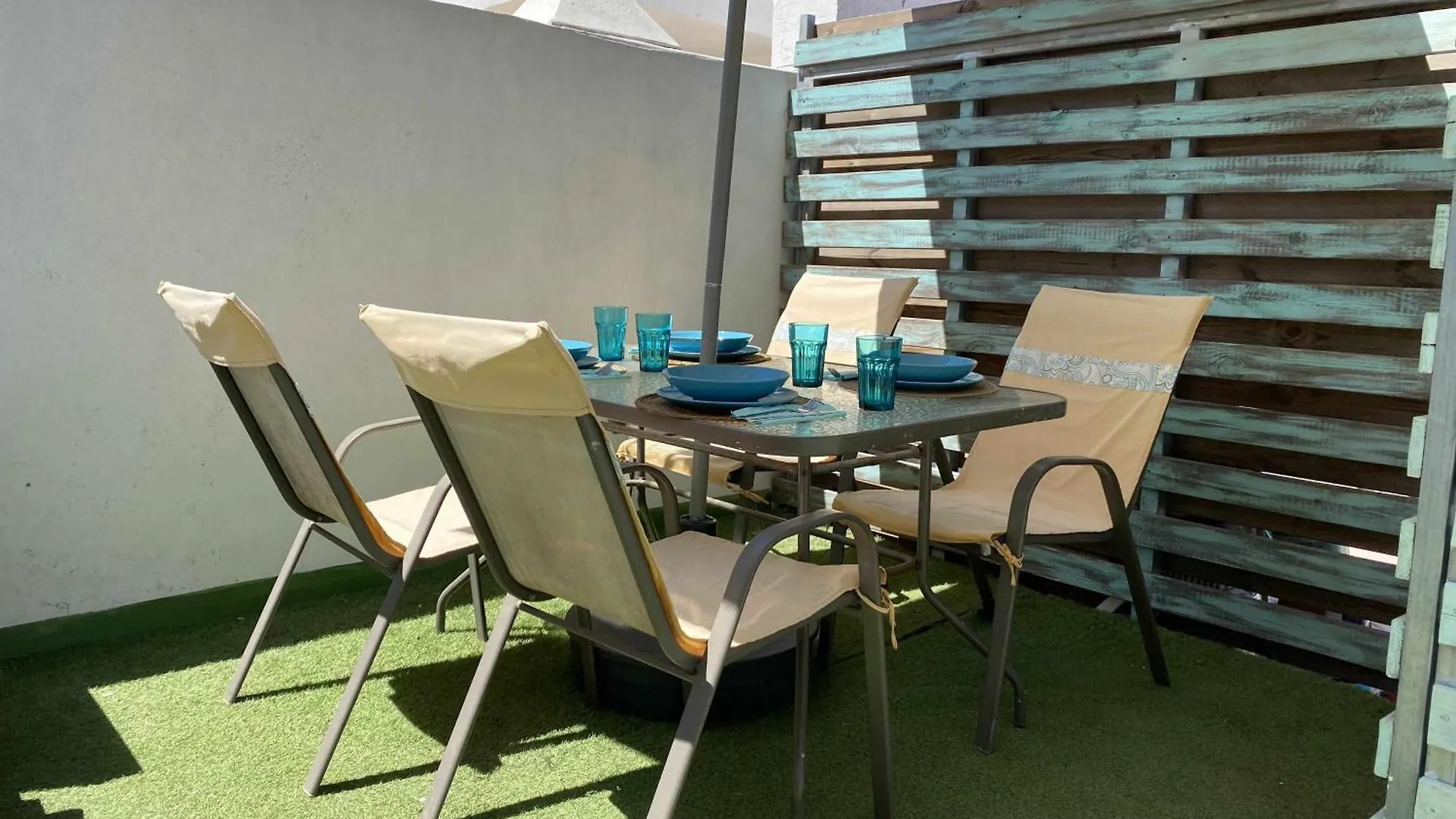 Ferienwohnung Fantastico Atico En El Casco Antiguo En A La Playa Cádiz Spanien