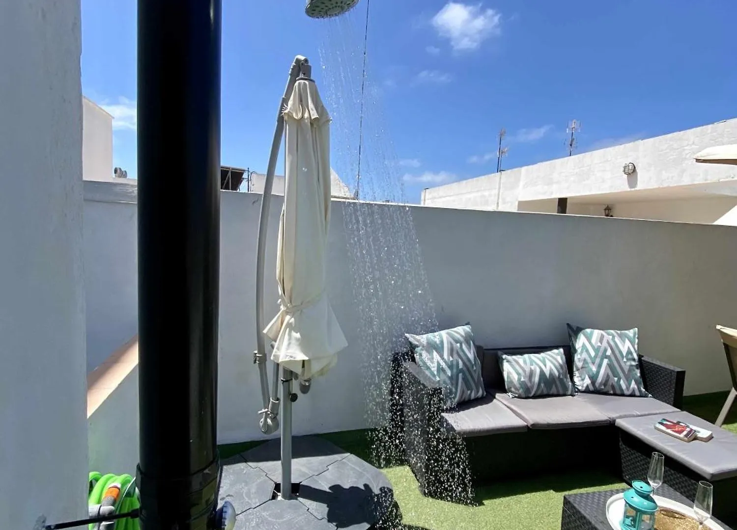 Apartment Ferienwohnung Fantastico Atico En El Casco Antiguo En A La Playa Cádiz Spanien